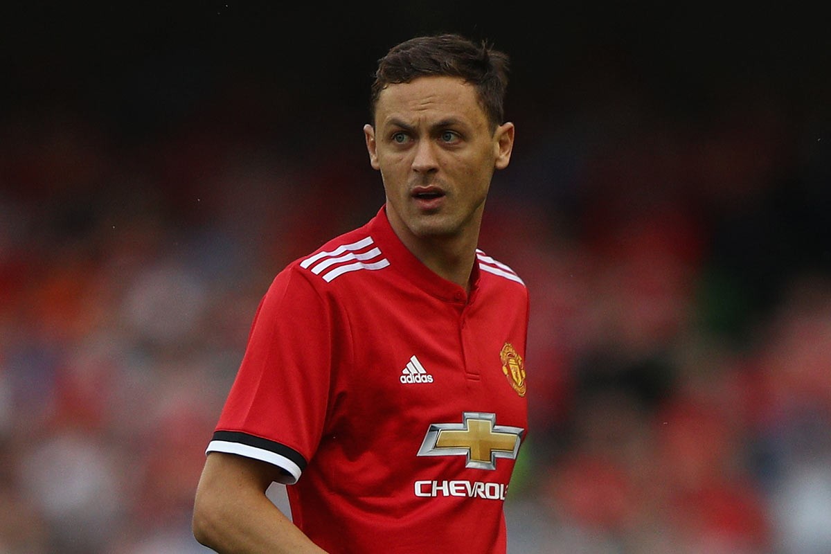 他中场球员 他中场球员